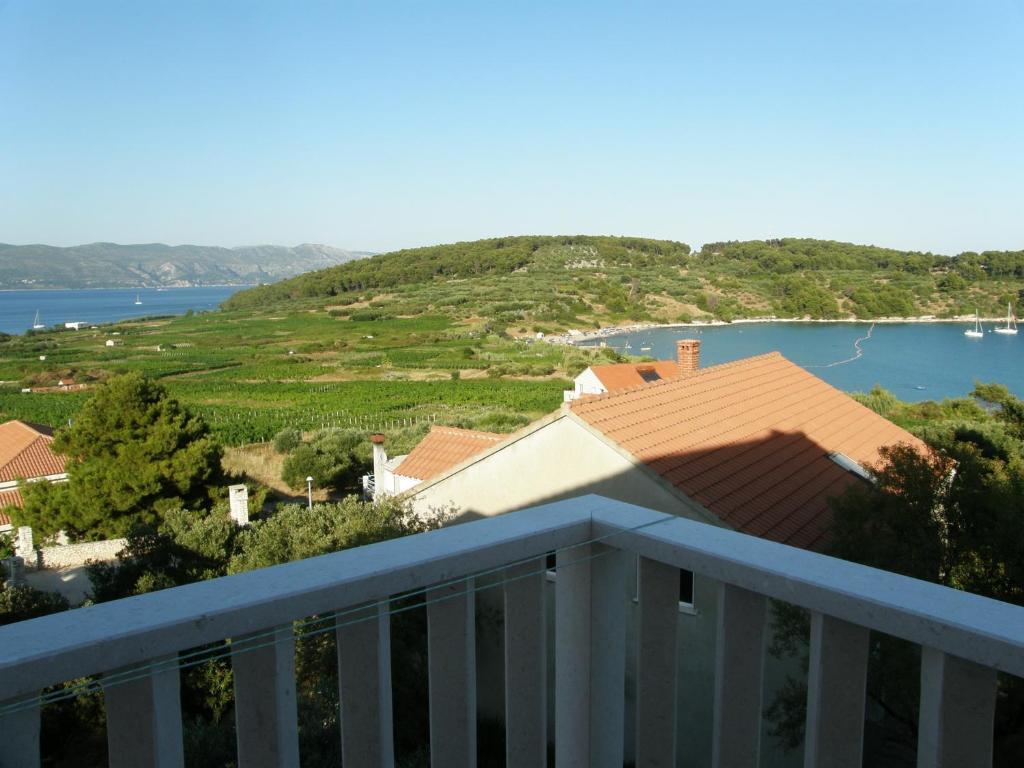 Villa Bella Vista Lumbarda Exterior photo