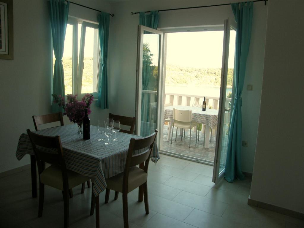 Villa Bella Vista Lumbarda Room photo